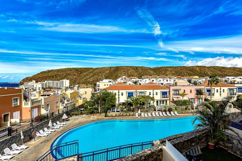 Beautiful House in Club de Mar Apartment Palm-mar Exterior foto