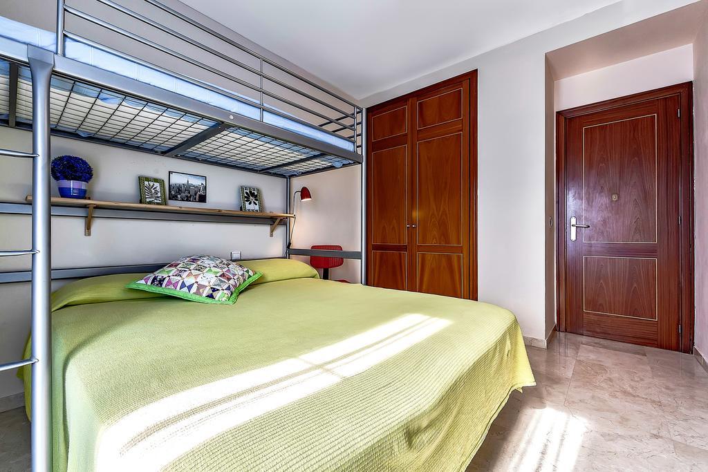 Beautiful House in Club de Mar Apartment Palm-mar Exterior foto